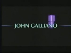 Показ женской коллекции John Galliano весна-лето 2003