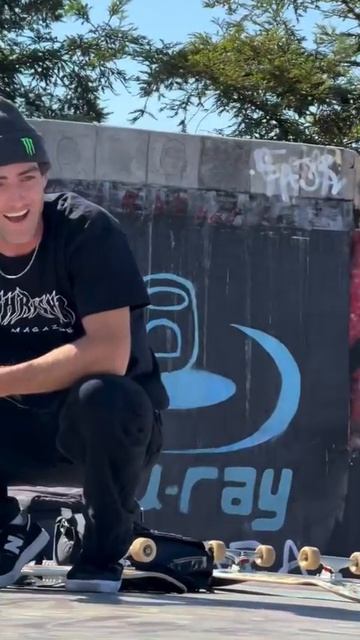 11 year old Anna Shea pulls off an inverted melon 540. - Imgur смотреть онлайн
