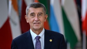 «Дали методичку»: премьер-министру Чехии диктовали антироссийские высказывания