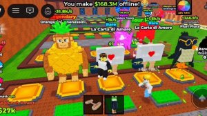 Я играю в игру кинь лакиблок