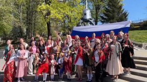 Катюши Калининграда поют «Катюшу»