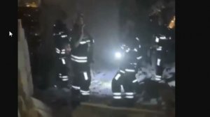 УДАР ПО МОСКВЕ. ДРОН ВСУ ПОПАЛ В НЕБОСКРЁБ НА Мосфильмовской улице в Москве.