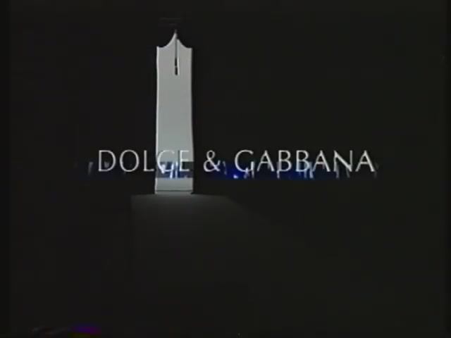 Показ женской коллекции Dolce & Gabbana осень-зима 1996-1997