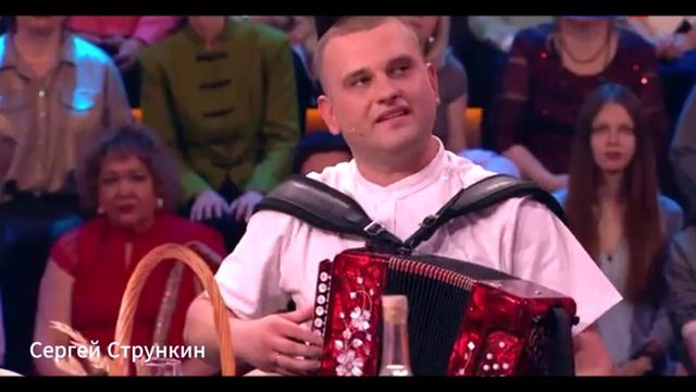 Искры камина горят как рубины