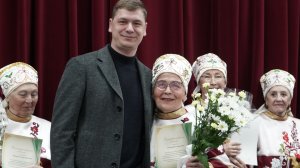 Маме сделали неожиданный сюрприз, я даже прослезилась