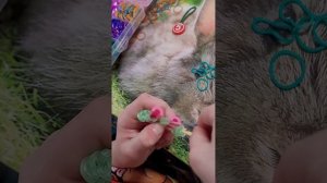 Плетение стрекозы из резиночек
