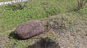 07-05-2026.Дача.Огромные камни валуны преследуют нас..