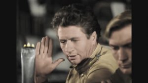 Развалинами Рейхстага удовлетворён! Фрагменты из фильма «В бой идут одни «старики»». 1973 г.