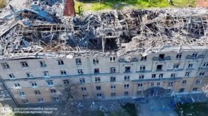 В Днепре из чата вышло общежития после прилета. Крыша вылетела. По версии украинской стороны, погиб