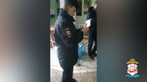 Депортировали двоих иностранцев