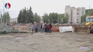В ходе объезда стройплощадок контрольная комиссия посетила Аллею Боевой Славы и Центральный стадион