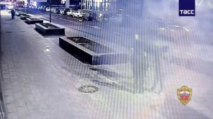 Жительница Сочи прилетела в Москву, чтобы отдать 11 млн рублей мошенникам. Она думала, что спасае