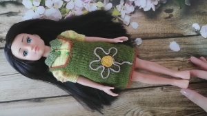 Ура, я сшила кукольный пододеяльник. Начала вязать штаны для Иринки