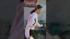 мы зашли немного на заброшку. и увидели там.....😱😱
