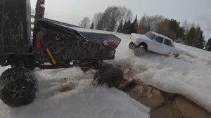 Копейка 4х4 и грузовик volvo на бездорожье