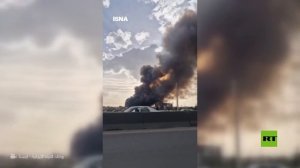حريق هائل يلتهم مجمعا تجاريا في مدينة أنديشه الإيرانية