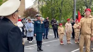 Праздник для каждого: парады для ветеранов и детей войны проходят в России