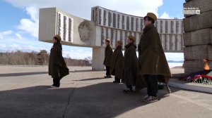 Около 500 школьников Братска присоединились к акции «Вахта памяти»