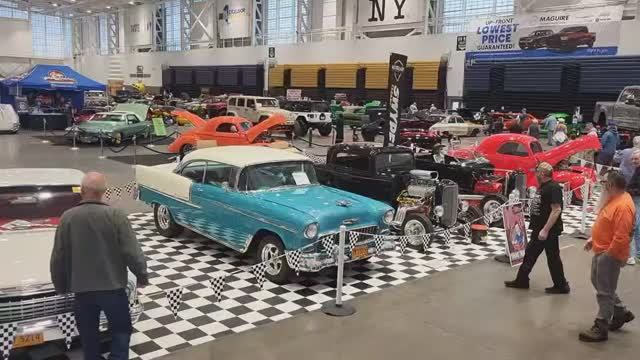 Автовыставка "Cavalcade of Cars " Сиракузы ,Нью-Йорк