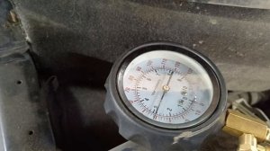 ВАЗ 2110 8кл. ГЛОХНЕТ НЕ ТЯНЕТ НА ХОДУ НА ХОЛОСТЫХ