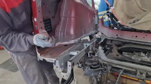 Работа по замене заднего крыла на автомобиле🫡