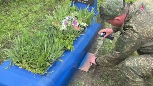 Восстановление захоронения героев-красноармейцев военнослужащими группировки войск «Центр»