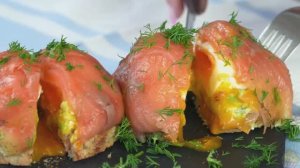 Яйцо пашот с лососем и авокадо - нежный завтрак мечты 🍳🥑