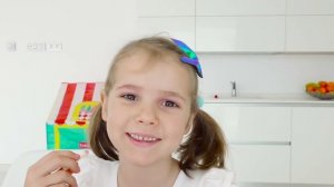 Катя и истории про телефон Макса