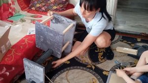Собрали кошкам домик.Установила сушилку для посуды.