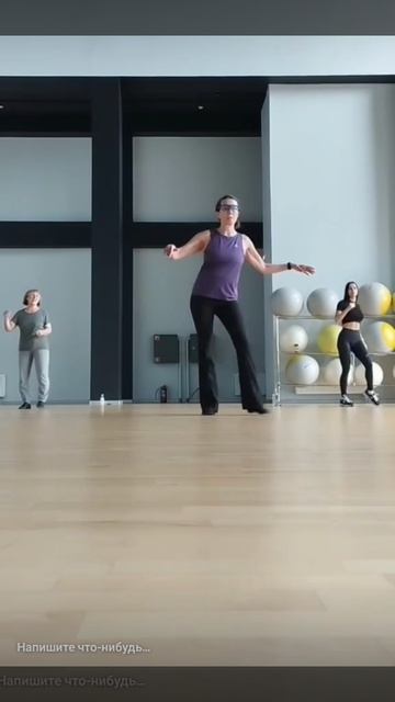 1000105913.mp4