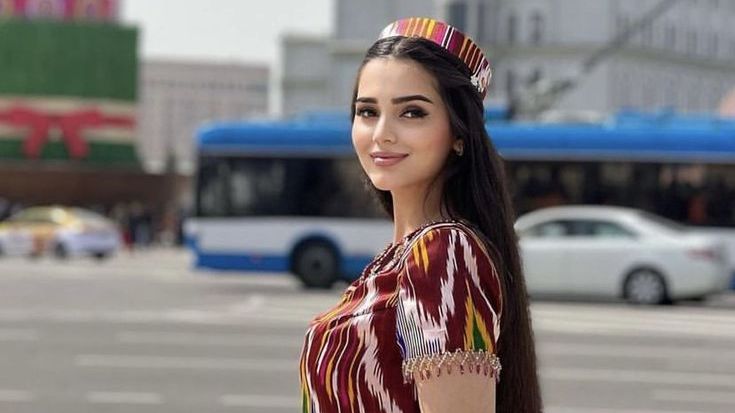 Я встретил девушку...