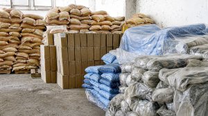 Власти Таджикистана отправили гуманитарную помощь в пострадавший от наводнения город Куляб