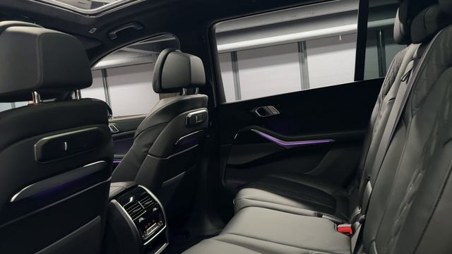 JETCAR - BMW X7 40d