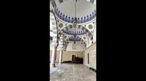в мечете