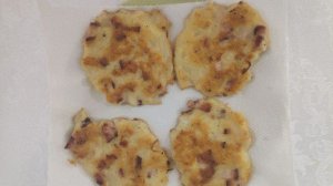 Пикантные картофельные драники с беконом