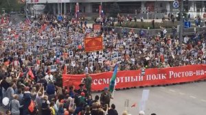 «ИДУТ БЕССМЕРТНЫЕ ПОЛКИ»  Любовь Пузикова-музыка и монтаж, сл. Б. Берковского, исп. Л. Гончарова