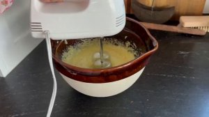Неспешная Жизнь Уютным Дождливым Днем На Кухне