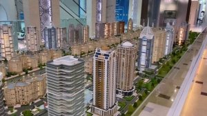 Высота грозного здания  для  строителей 30 зтажей.