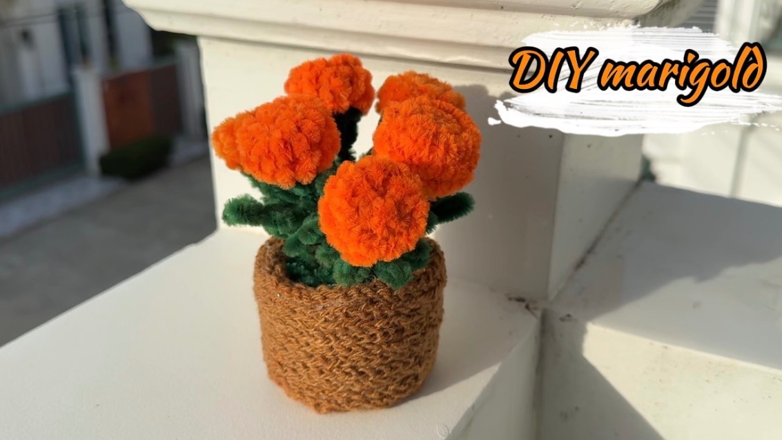 Милые бархатцы из пушистой проволоки 🧡🧡🧡