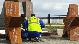 Чтобы помнили - к 9 Мая в Сургуте установили новый арт-объект