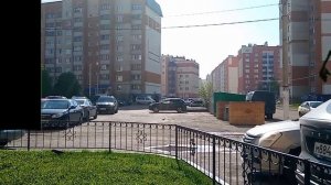 сиреноголовый жираф проходит мимо меня. 
SIREN HEAD видео.