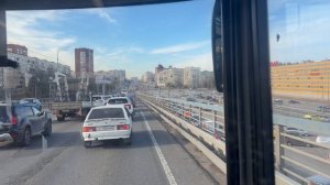 Еду в автобусе.