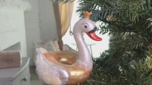 Ёлочная игрушка КОРОЛЕВСКИЙ ЛЕБЕДЬ - ПЛАВАТЕЛЬНЫЙ КРУГ, полистоун, 10 см, NB1465-1