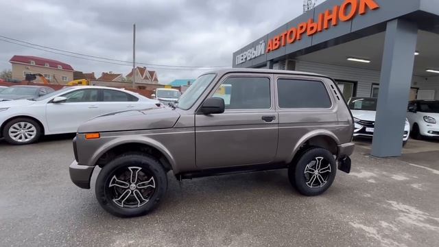 Lada (ВАЗ) 2121 (4x4) Urban '2018 XTA212140J2321219 смотреть онлайн