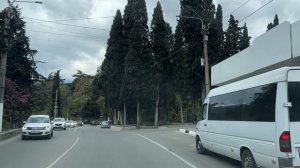 Ялта. От Садовой до Красноармейской ул. По Кирова, Маршака, Ломоносова, Пионерской ул. Апрель 2026.