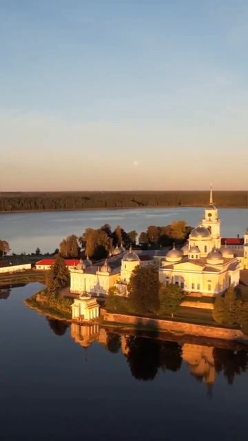 Нило-Столобенская пустынь.
