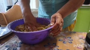Готовлю мясные оладьи с кабачком