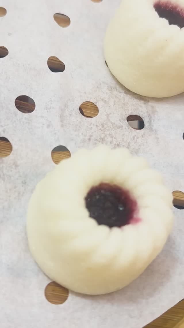 Что есть мочи ели мочи 🍡(они же моти)!