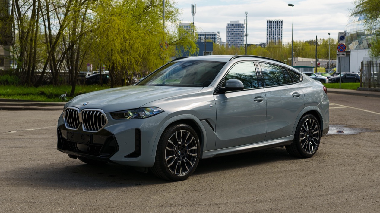 BMW X6 40i 2023 смотреть онлайн