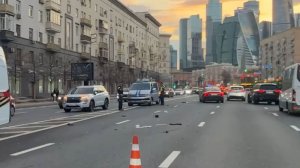 Обстановка на месте ДТП в Москве, в котором погибла актриса Добромилова